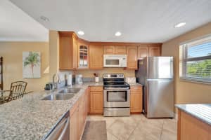 1541 S Ocean Blvd 217, Pompano Beach, FL 33062 Sold 09/24/24