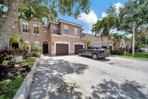 13204 NW 7th Place, Plantation, FL 33325 Sold 08/05/24