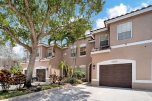13204 NW 7th Place, Plantation, FL 33325 Sold 08/05/24