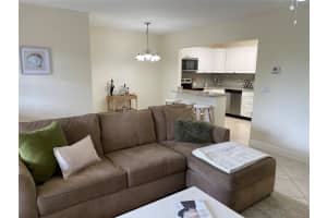 317 Knotty Pine Cir b2, Greenacres, FL 33463, Sold 07/27/24