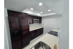 1060 CRYSTAL LAKE DRIVE 401, Deerfield Beach, FL 33064 - MLS#F10443802
