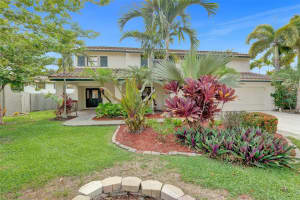 2885 Albatross Dr, Cooper City, FL 33026 Sold 07/30/24