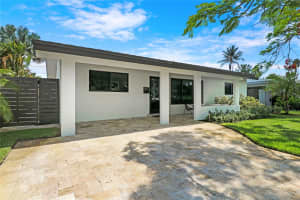 811 NE 17th Ct, Fort Lauderdale, FL 33305 Sold 09/24/24