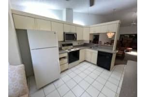 8087 SE Bristlecone Pl, Hobe Sound, FL 33455 Sold 03/07/25