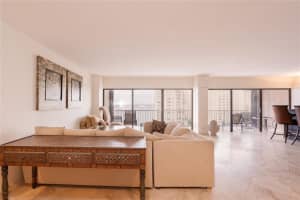 1800 NE 114th St 1805, North Miami, FL 33181 Sold 07/26/24