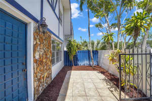 6756 SW 40th St 42, Fort Lauderdale, FL 33314 Sold 08/26/24
