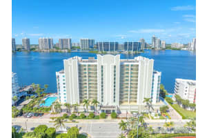18100 N Bay Rd 806, Sunny Isles Beach, FL 33160 Sold 10/21/24