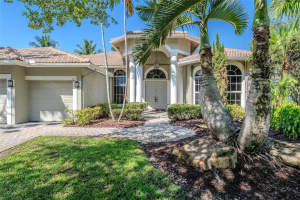 6921 NW 104th Ln, Parkland, FL 33076 Sold 07/16/24
