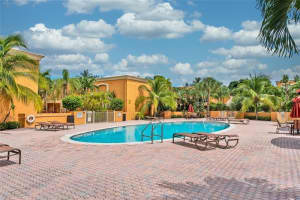 18111 NW 68th Ave I-105, Hialeah, FL 33015 Sold 02/21/25