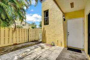 22276 Pineapple Walk Dr 1, Boca Raton, FL 33433 Sold 08/01/24