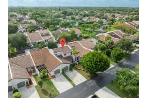 8555 SW 115th Ct, Miami, FL 33173 Sold 08/15/24