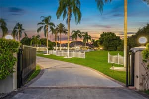 2750 SW 121 AVE, Davie, FL 33330 Sold 10/31/24
