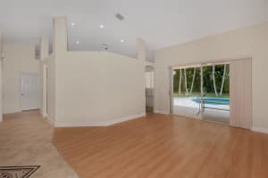 10809 Nashville Dr, Hollywood, FL 33026 Sold 07/10/24