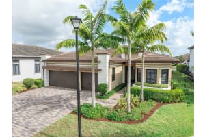 10875 Moore Dr, Parkland, FL 33076 Sold 07/09/24