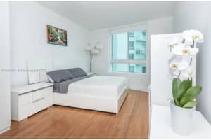 1900 N Bayshore Dr 1919, Miami, FL 33132 Sold 08/01/24