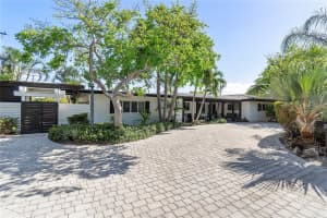 2501 SE 4th St, Pompano Beach, FL 33062 Sold 10/16/24