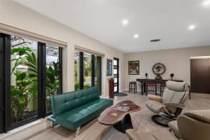 2433 NE 26th Ave, Fort Lauderdale, FL 33305 Sold 10/03/24