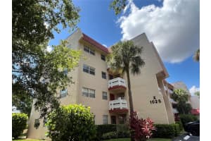 1025 Country Club Dr APT 301, Margate, FL 33063, Sold 08/23/24