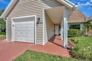 6433 Lantana Pines Dr, Lake Worth, FL 33462 Sold 08/30/24