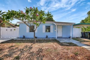 1413 N Andrews Ave, Fort Lauderdale, FL 33311 Sold 09/10/24