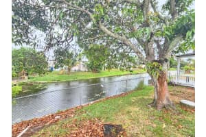 1940 SW 85th Ave, Davie, FL 33324 Sold 07/19/24