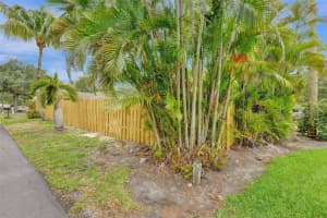 62 Forest Cir, Cooper City, FL 33026 Sold 10/15/24