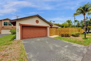 62 Forest Cir, Cooper City, FL 33026 Sold 10/15/24