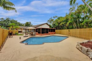 62 Forest Cir, Cooper City, FL 33026 Sold 10/15/24