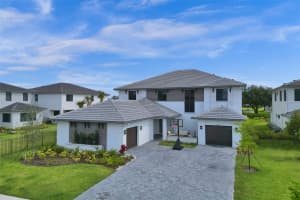 10395 SW 57th Ct, Cooper City, FL 33328 Sold 10/16/24