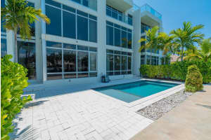 205 Hendricks Isle, Fort Lauderdale, FL 33301 Sold 12/16/24