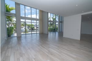 205 Hendricks Isle, Fort Lauderdale, FL 33301 Sold 12/16/24