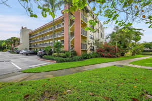 1818 Hammock Blvd 222, Coconut Creek, FL 33063 Sold 08/05/24