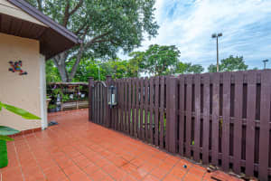 606 Sea Pine Way E, Greenacres, FL 33415 Sold 07/19/24