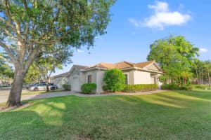 4758 SW 12th Pl, Deerfield Beach, FL 33442 Sold 08/27/24