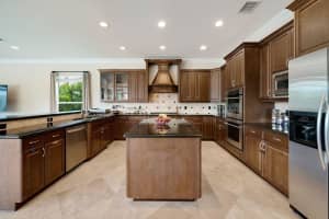 3342 Dovecote Meadow Ln, Davie, FL 33328 Sold 07/12/24