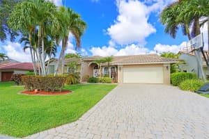 5709 NW 46th Dr, Coral Springs, FL 33067 Sold 07/30/24