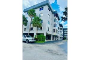 8010 Hampton Blvd 408, North Lauderdale, FL 33068 Sold 09/06/24
