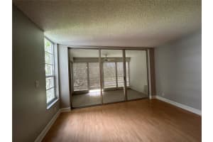 545 Oaks Ln 308, Pompano Beach, FL 33069 Sold 01/30/25