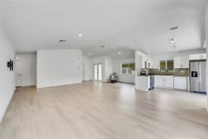 10011 SW 9th Ct, Pembroke Pines, FL 33025 Sold 08/20/24