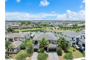 10654 N Lago Vista Cir, Parkland, FL 33076 Sold 08/23/24