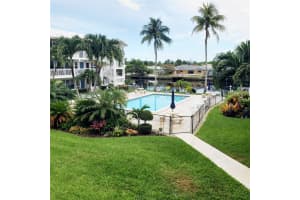 1152 NW 30th Ct 213, Wilton Manors, FL 33311 Sold 10/31/24