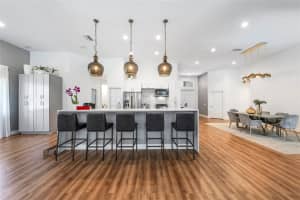 2700 Oakmont Ct, Weston, FL 33332 Sold 01/27/25