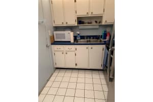 3000 NE 16th Ave 216, Oakland Park, FL 33334 Sold 08/16/24