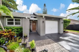 7327 NW 38th Court, Coral Springs, FL 33065 Sold 09/04/24