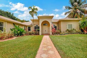 14100 SW 31 st, Davie, FL 33330 Sold 04/18/25