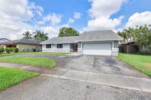 720 SW 99TH AV, Pembroke Pines, FL 33025 Sold 09/27/24