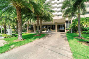1390 S Ocean Blvd 9B, Pompano Beach, FL 33062 Sold 10/11/24