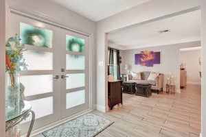 856 NW 76th Ter, Plantation, FL 33324 Sold 08/05/24