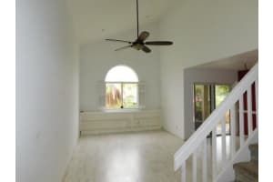 1087 SE 6th Ave, Dania Beach, FL 33004 Sold 08/16/24