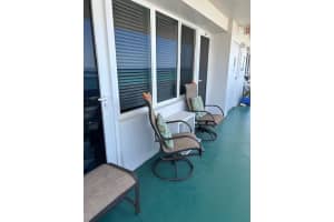 4050 N Ocean Dr 1009, Lauderdale By The Sea, FL 33308 Sold 03/10/25